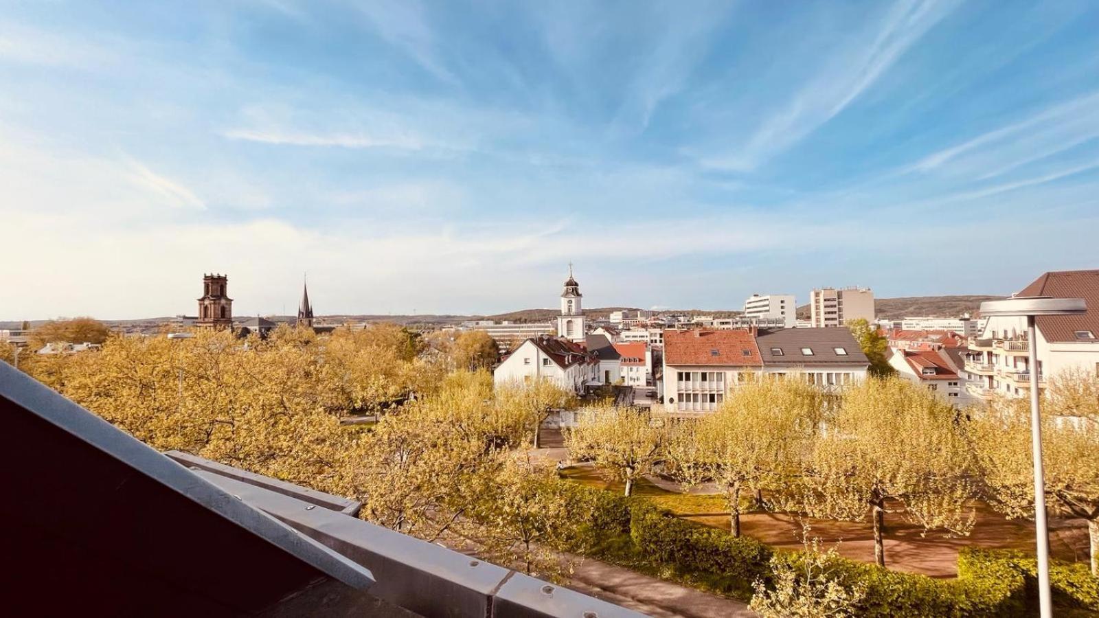 Apartment Am Schloss - Air Saarbruecken Exterior photo